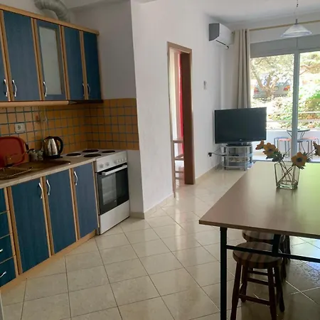 Apartment Irena Terrace Sarande