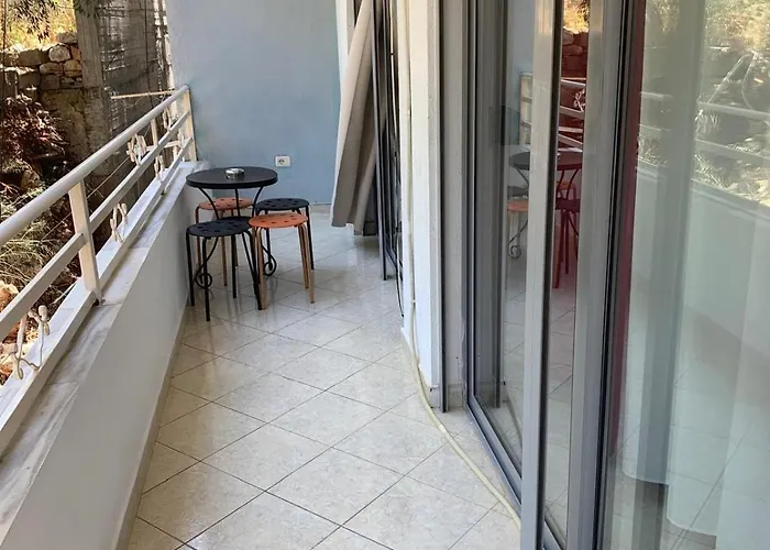 Irena Terrace * Saranda